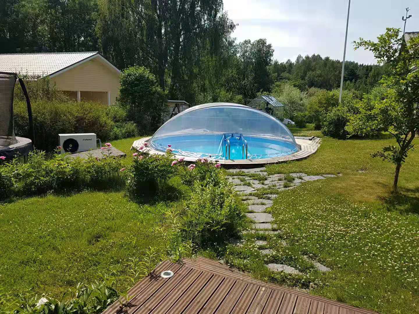 Install Swimming pool heat pump project in finland